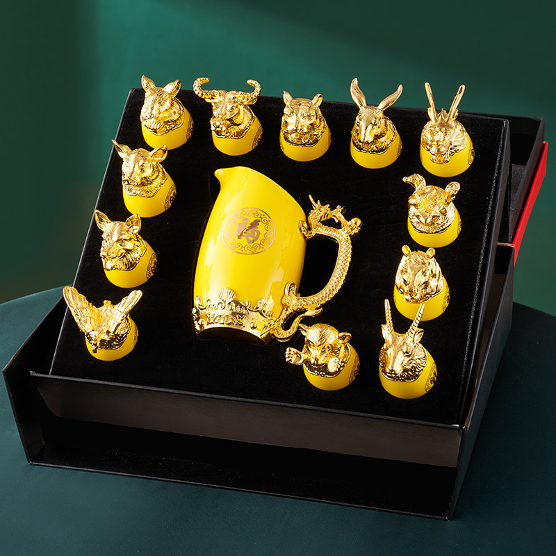 Gold-überzogene Zwölf Tier Kop – Wine Beer Tequila Bewertung und Preis